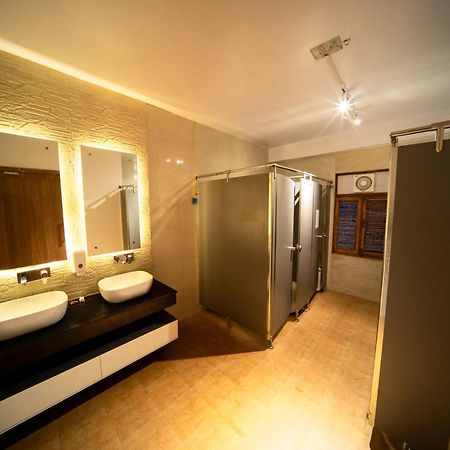 Pokhara Backpackers Hostel Εξωτερικό φωτογραφία