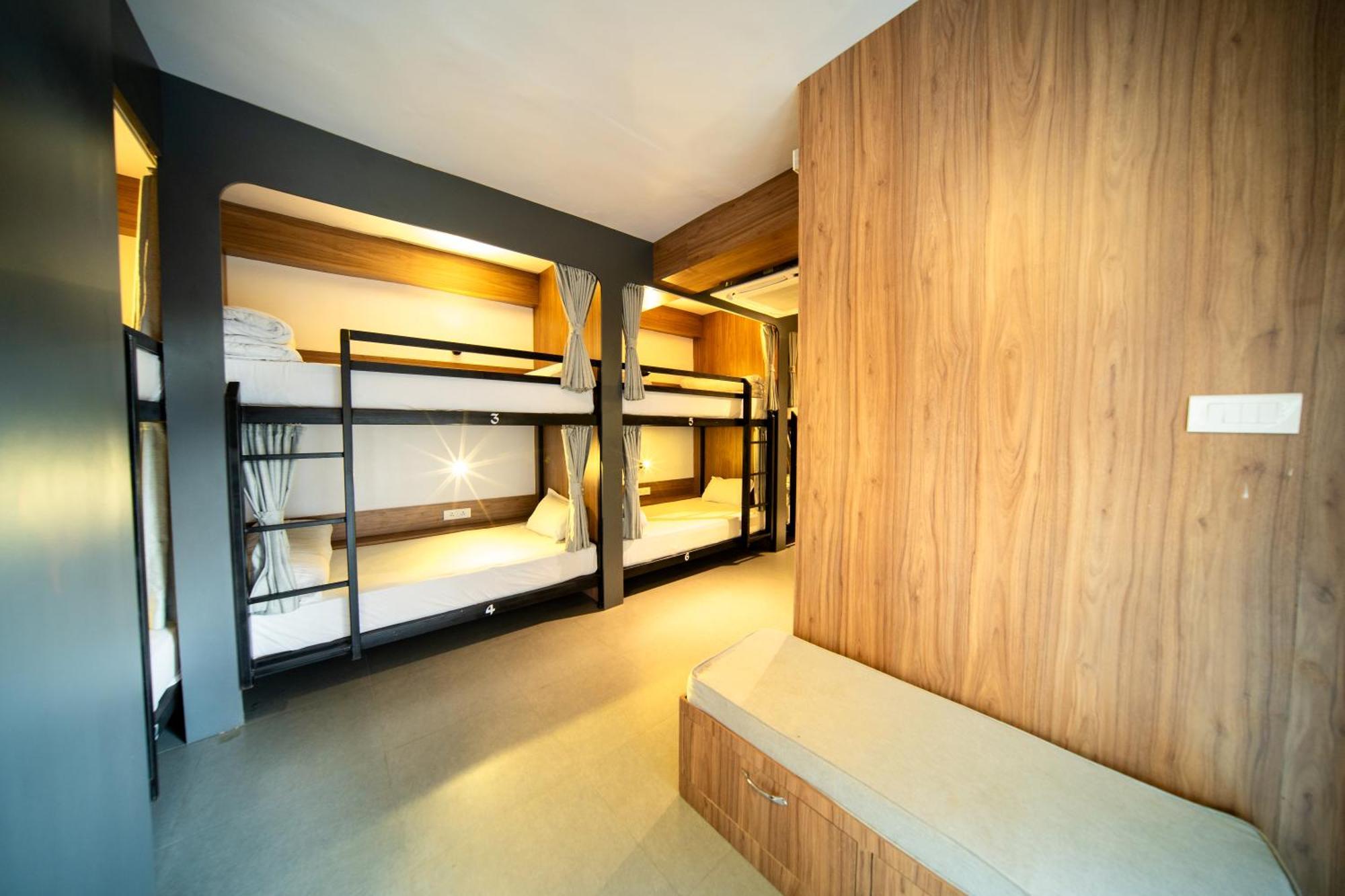 Pokhara Backpackers Hostel Εξωτερικό φωτογραφία